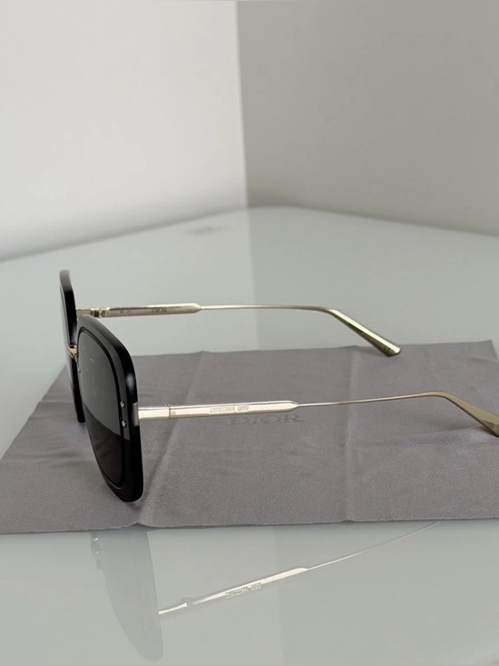 DIOR 65mm ULTRADIOR Square Smoke Lenses with Gold Hardware Sunglasses AUTHENTIC main image 7